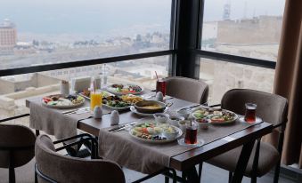Kasr-ı Kikan Hotel