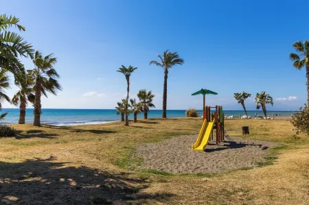 Seafront Boutique CalaBeach Rincón de la Victoria