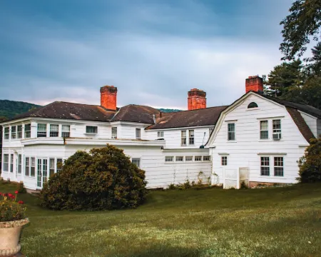 Blackberry River Inn Hotels in Norfolk