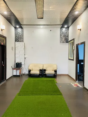 Dharohar homestay Отели рядом с достопримечательностью «Triveni Ghat»