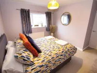 3 Bed Sleeps 5 Pet Friendly Free Parking Hotels in Rotherham District