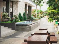 Royal Urban Resort Hotels in Caringin