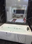FabHotel Royal Manor - Hospital Chowk