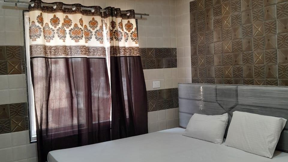 OnlyStay Shiva Dham