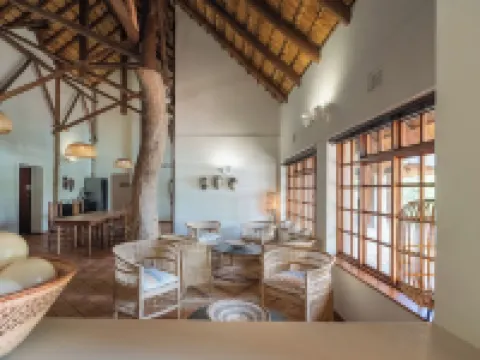 Milima Big 5 Safari Lodge Hotels in Mopani