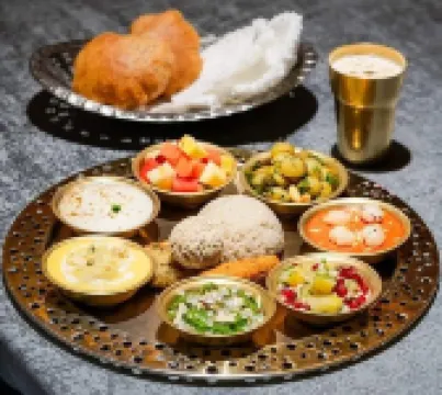 Hotel Aaradhya โรงแรมในอุเดเปอร์