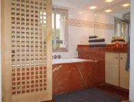 Apartment with pool, 300m beaches Tahiti, Moorea, Ramatuelle, St-Tropez. Hotels in Ramatuelle