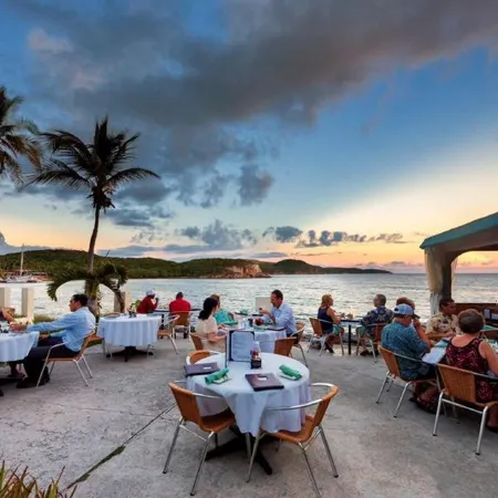 Playa Linda - St. Thomas Oceanfront Studio Condo at Pool & Bolongo Beach, USVI