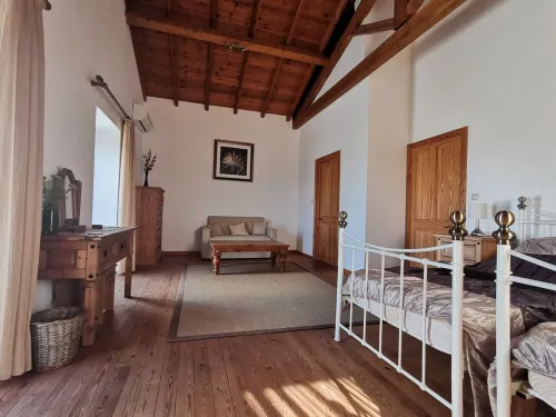 Beautifully restored Villa, with private pool and full air condition.