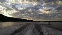 Lakeshore Cabin On The Waters Edge of Bone Lake