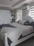 Cozy private one bedroom 3 minutes from the beach and the famous Flying Fishbone Các khách sạn gần Pos Chiquito Beach Park