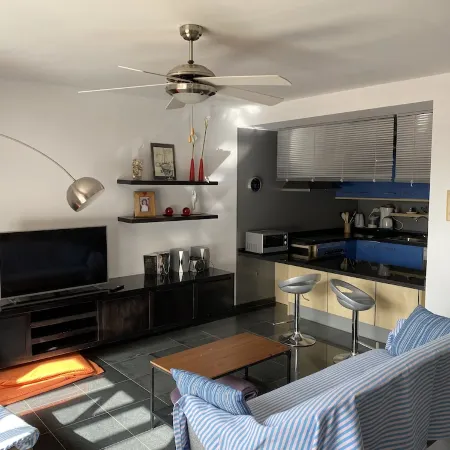 Schicke Maisonette-wohnung Direkt am Strand, mit Meerblick und