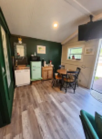 Downtown Cottage