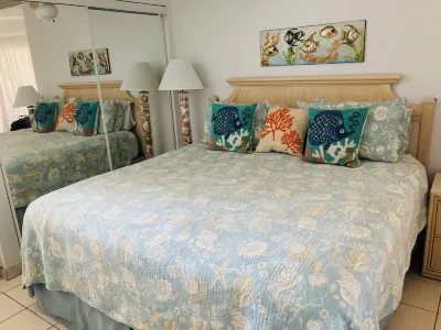 Simply the Best at the Most Reasonable Price-Cayman Reef Resort #2
