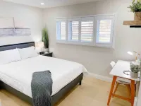Cottontail Long Point 4 Bedroom Cottage minutes to the beach