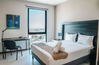 Americas Residence, Downtown, Financial zone, Jacuzzi, Rooftop, Best Wifi. GDL