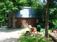 Windchimes Cabin-Seasonal View of Ouachita River