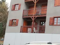 Appart duplex 48 m2 6 pers 500 m des télécabines cauterets 65110<br>2 nights min