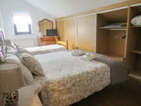 Cantinho do Mel - Studio with 2 bedrooms Hotels in 