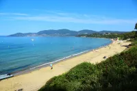Apartment with sea view on the Côte d'Azur