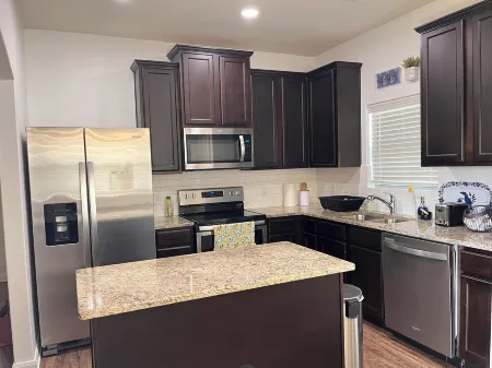 2 king beds Luxury Blue themed Cozy retreat