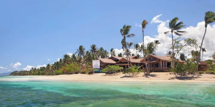 Luxury 2-Bedroom Apartment with Private Mini Pool & Backyard in Las Terrenas