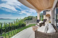 Romantic Getaway with Stunning Panoramic Ocean Views, Amazing Sunsets