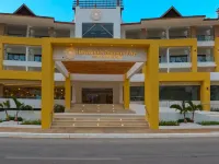 1 bedroom condo with big balcony in  hacienda samana bay....