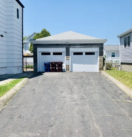 Chic/Cozy2BR-nearAirport & Beach