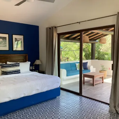 Spacious Private Villa with Pool Backing to Golf Course Beach Only Minutes Away