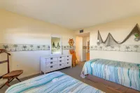 คอนโด Central Cocoa Beach พร้อมวิว, เดินไม่กี่ก้าวถึงชายหาด! - พร้อมระเบียง