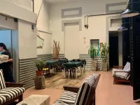 Hotel la Barca Отели рядом с достопримечательностью «Железнодорожный вокзал Онсе»