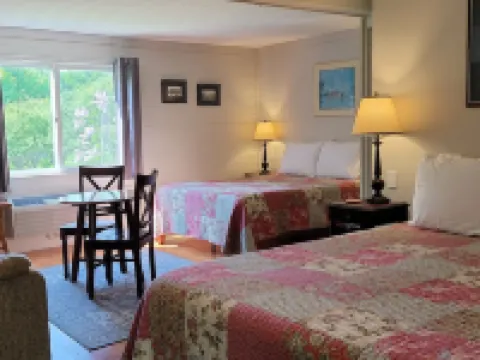 Hawks House Inn Hotels in Lincoln County