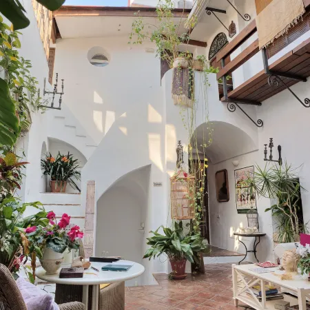 La Casa de Bovedas Charming Inn