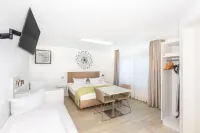 Hotel & Gästehaus Im Ziegelweg Garni