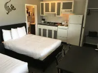 Maple Leaf Motel & RV Resort Hotels in Cawston