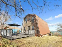 Beautiful Lakeview Chateau With Stunning Views 3 Bedroom Home Hotels in Grainger County
