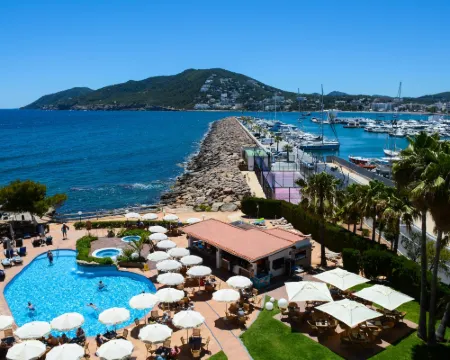 Catalonia Ses Estaques - Adults Only Hotels in Santa Eularia des Riu