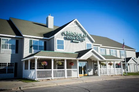 Chisholm Inn & Suites Отели в г. Чизолм