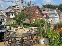 Ray's Bucktown Bed and Breakfast Hotels near Wicker Park