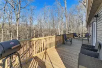 Kentucky Lake Retreat 4 Mi to Shore: Boat & Fish! - Wifi