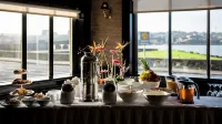 Riverbank House Hotel - breakfast