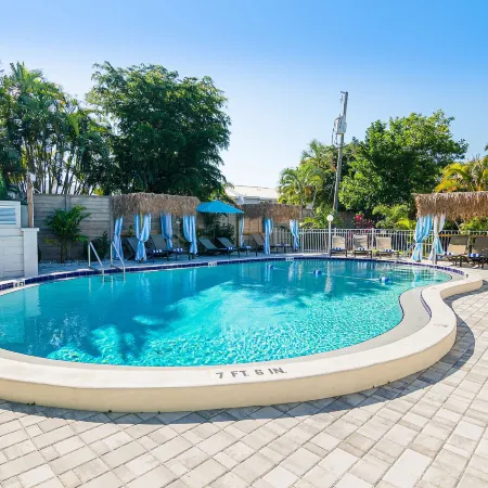 Latitude 26 Waterfront Boutique Resort - Fort Myers Beach