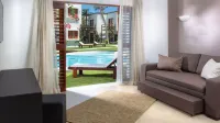 Blue Residence Hotel - Beach