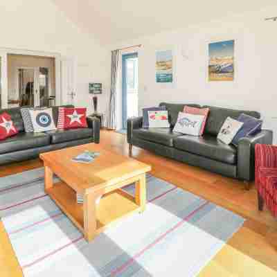 Atlantic Reach Rooms