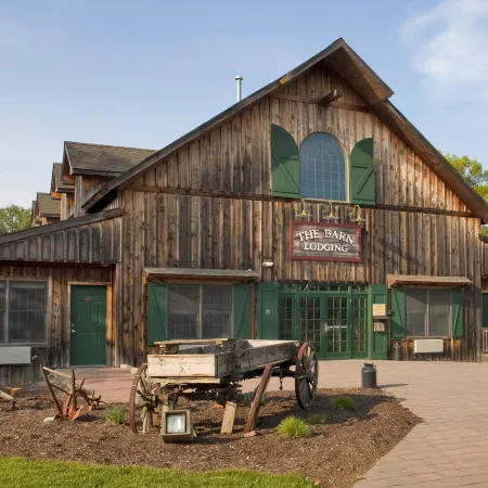 Colonial Inn