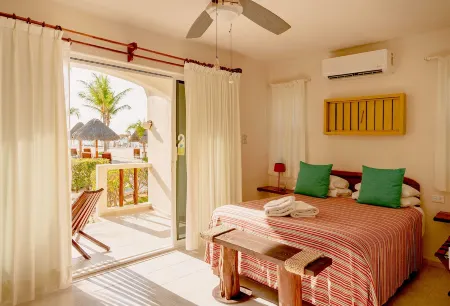 Hotel Puerto Holbox Beach Front