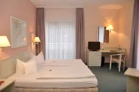 AltstadtHotel an der Werra Hotels near Goetz- Höhle