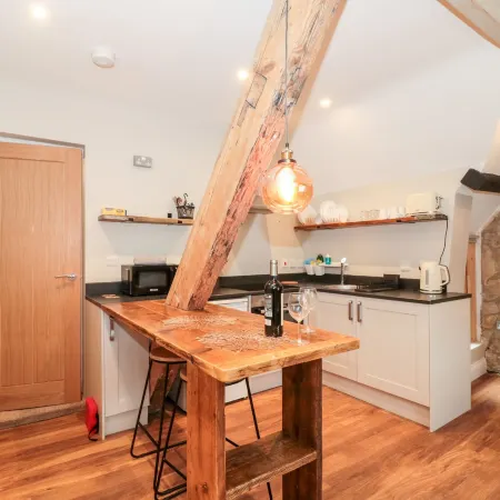 Purbeck Hotel Apartments - Flat 6