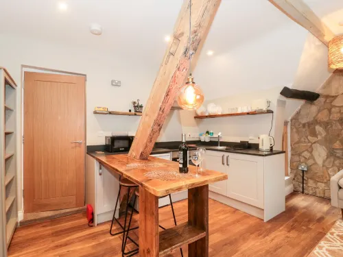 Purbeck Hotel Apartments - Flat 6 - Apartments